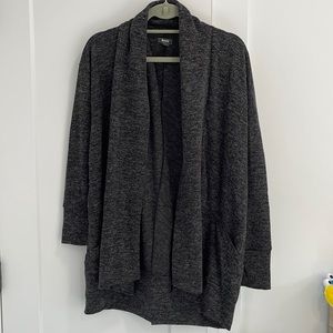 Roots cardigan